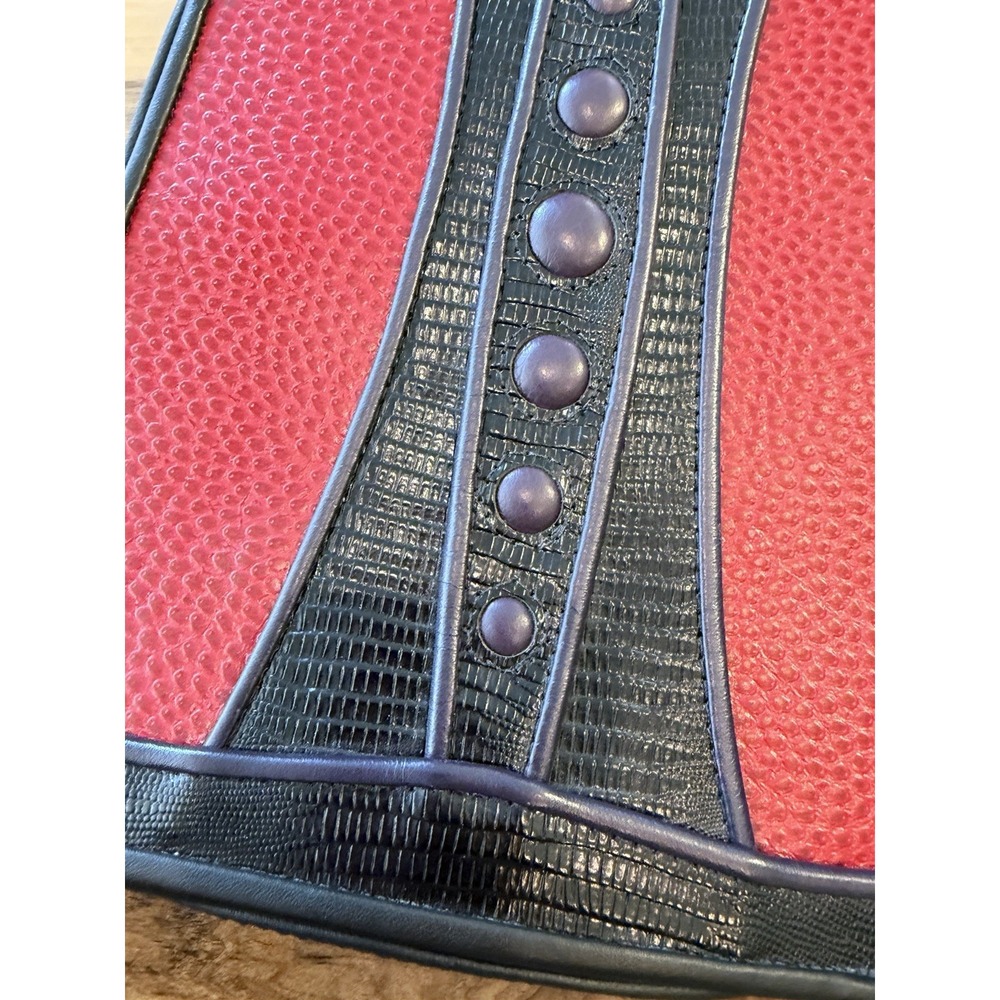 Greg Roche Signed 2010 Leather Backpack Red Black Embossed Vintage Artisan - Picture 2 of 12